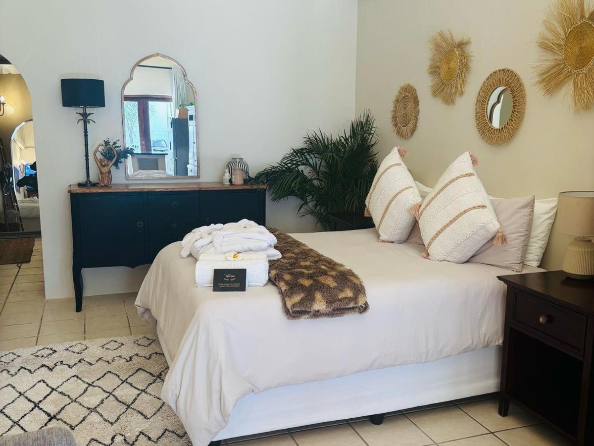 Bliss In The Bay Guesthouse Plettenberg Bay Habitación foto